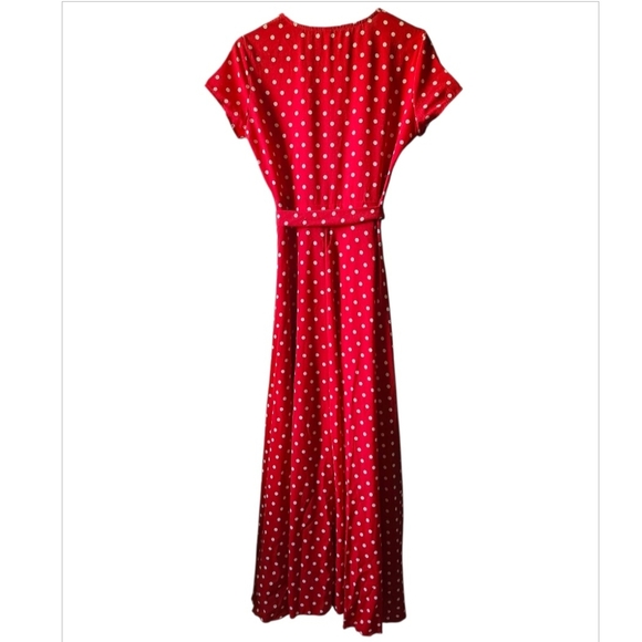 Red Flutter Sleeve V-Neck Maxi Dress - Picture 3 of 10